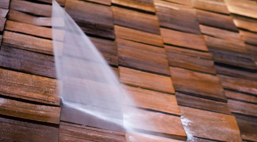 Professional gutter cleaning in Dover, MA